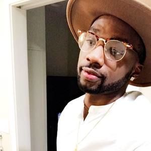 Meet your Posher, Kenny